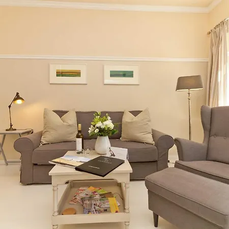 Saphira - 5 Und 7 * Neuhof (Heringsdorf)
